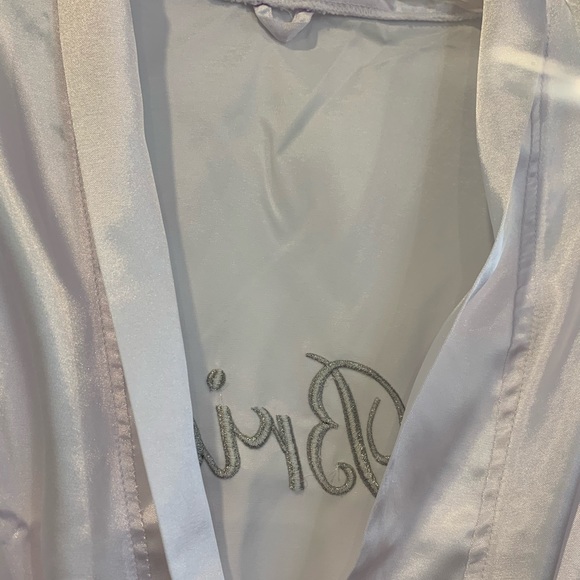 White Silk Bride Robe - Picture 4 of 5
